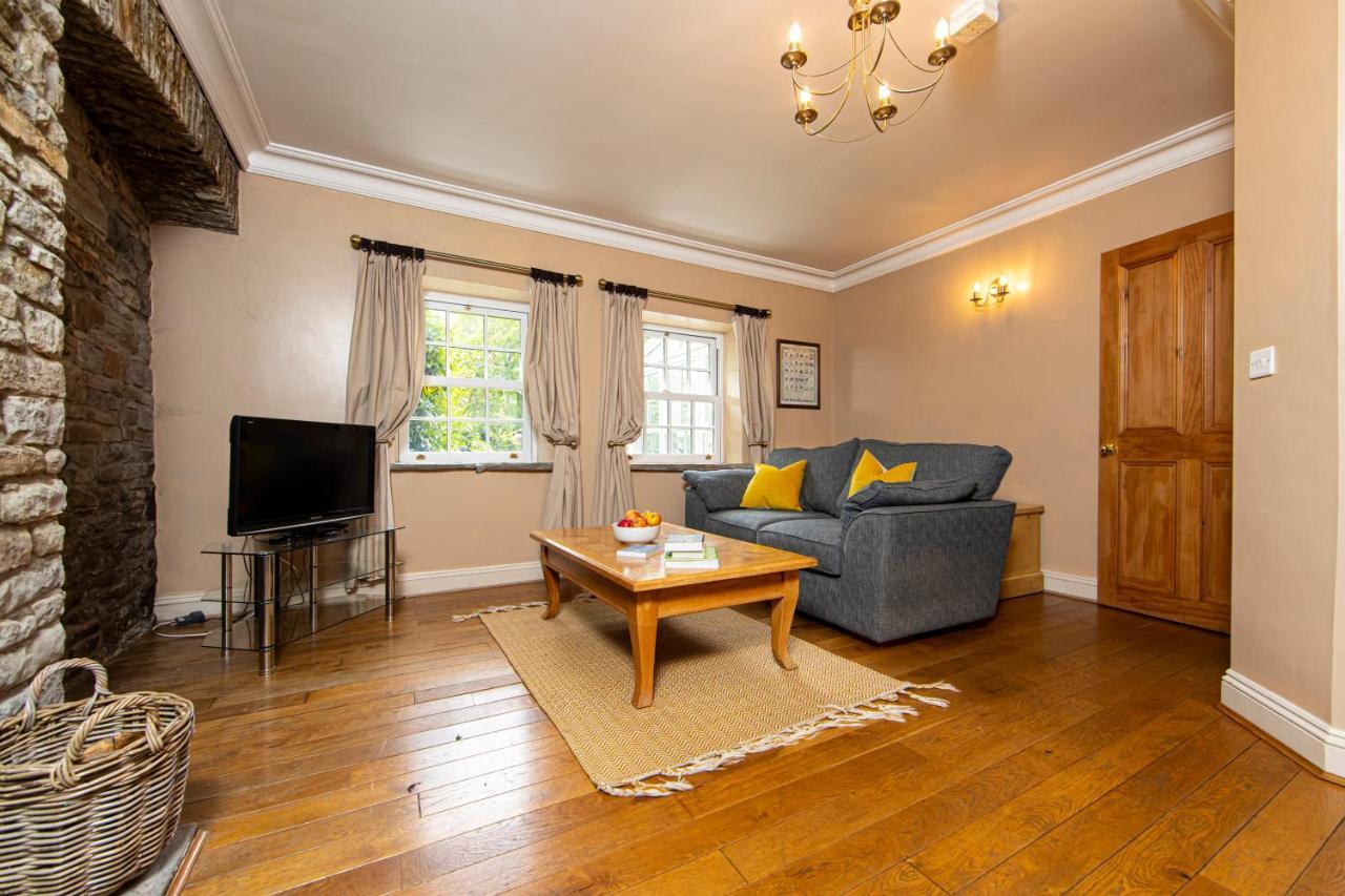 Swansea Valley Holiday Cottages Cilybebyll Bagian luar foto