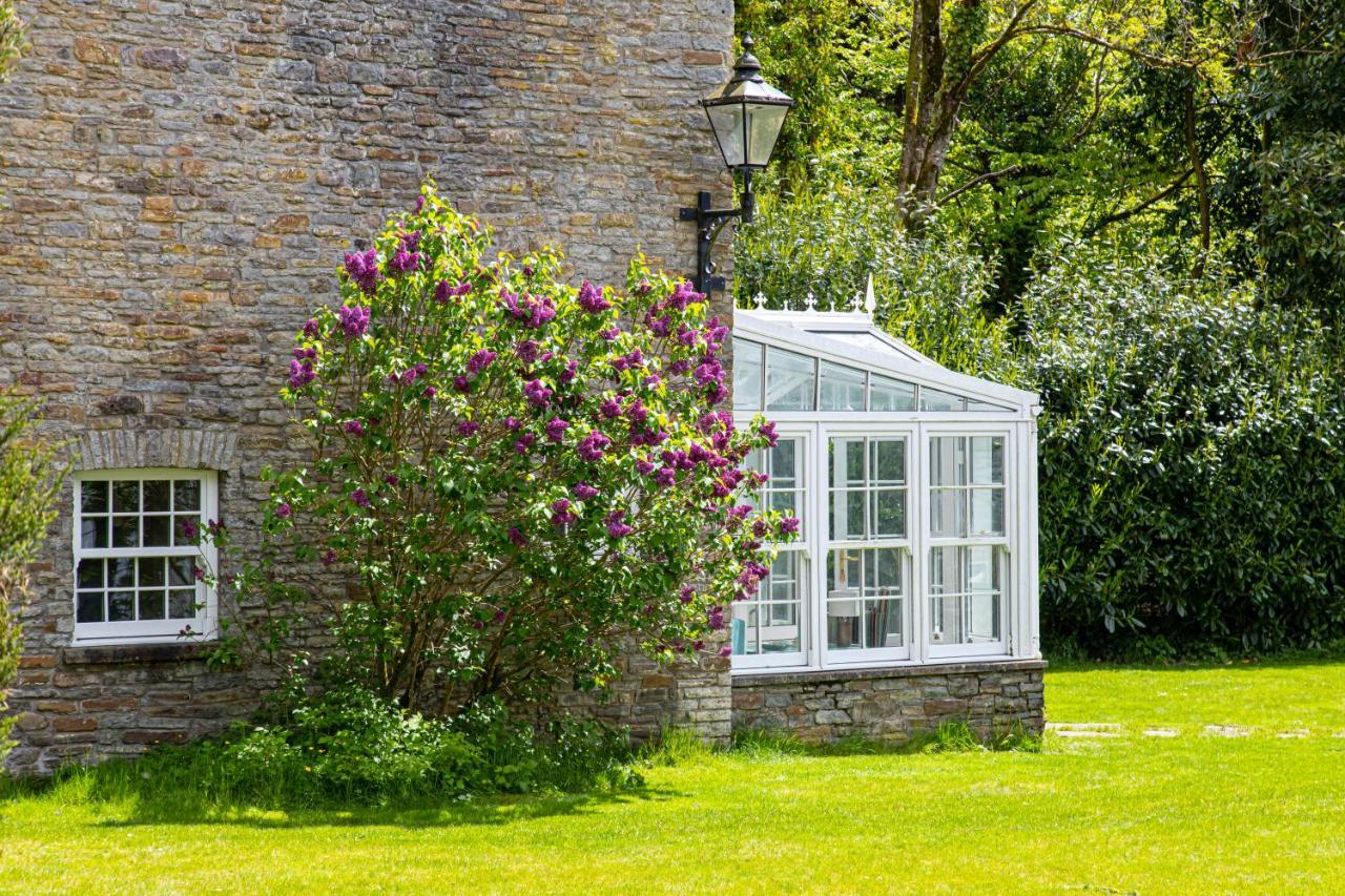 Swansea Valley Holiday Cottages Cilybebyll Bagian luar foto
