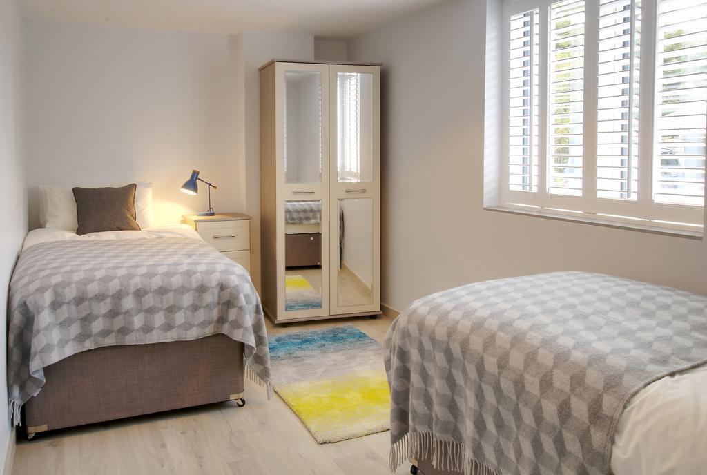 Swansea Valley Holiday Cottages Cilybebyll Bagian luar foto